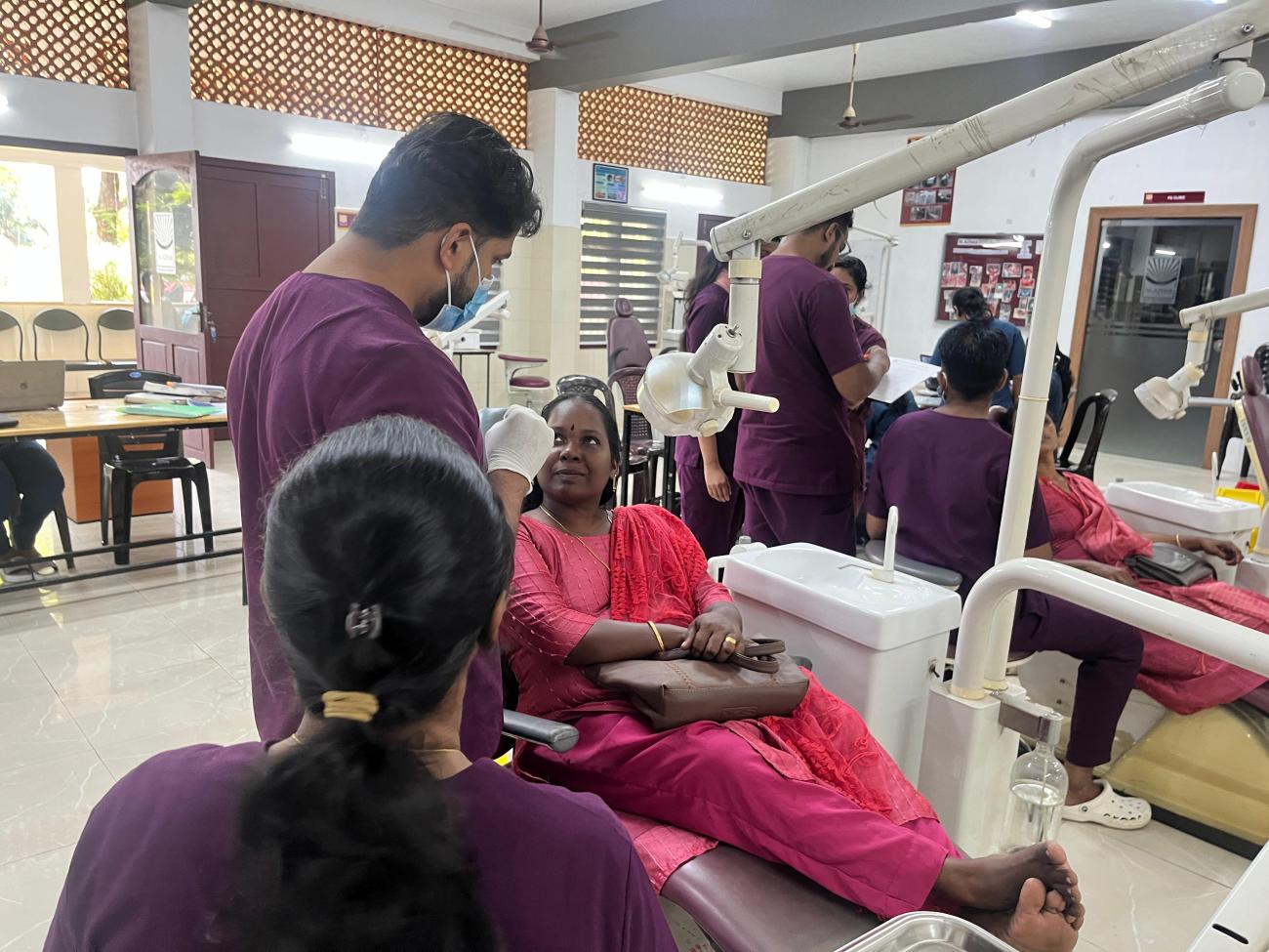 Free dental checkup 