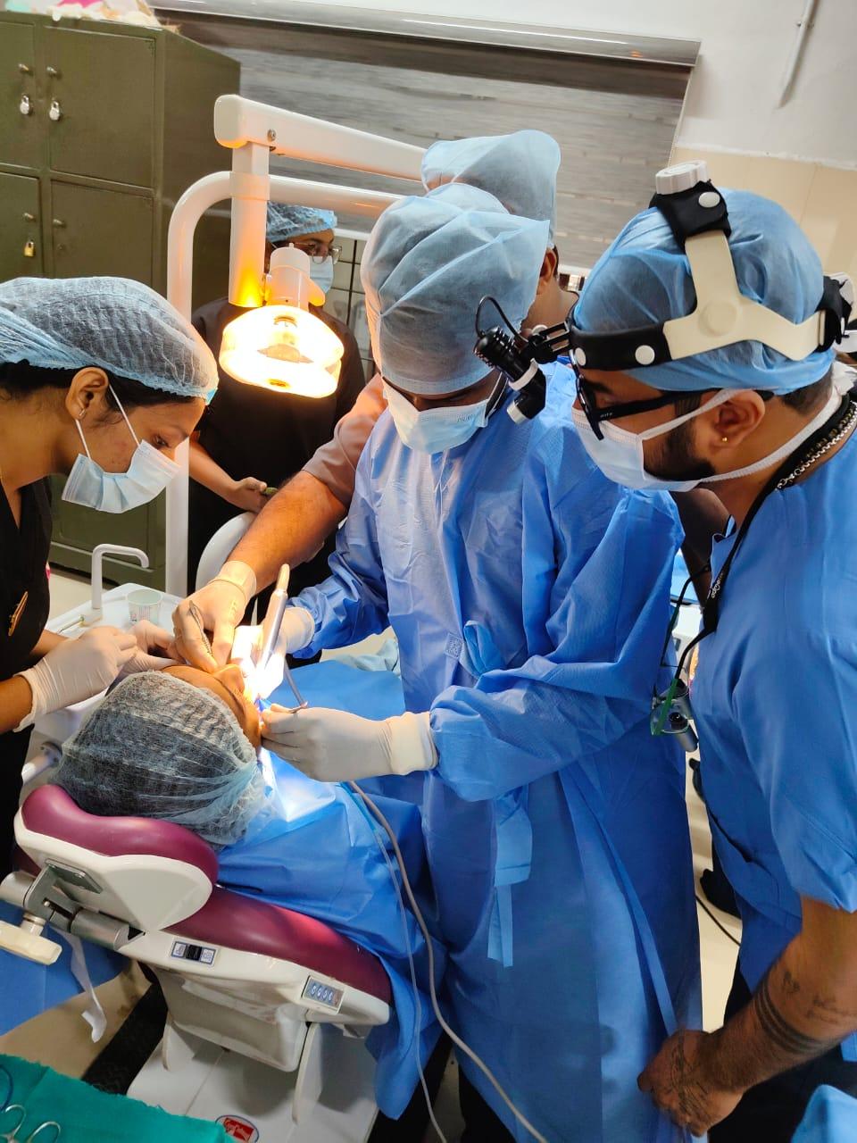 Comprehensive Implantology - Dio Implants