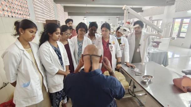 Veneer prep technique- CDE program and hands-on